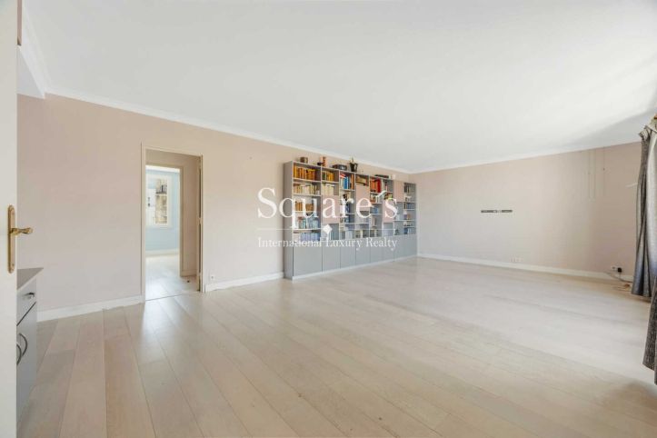 apartment 5 Rooms for sale on Paris 17ème (75017) Sale Apartment Paris 17ème 5 Rooms 124 m²