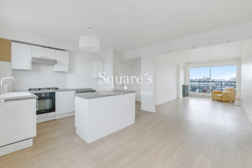 Sale Apartment Paris 18ème 4&nbsp;Rooms 84&nbsp;m²