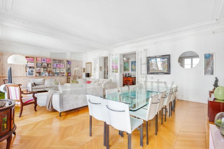 Sale Apartment Paris 17ème 7&nbsp;Rooms 187&nbsp;m²