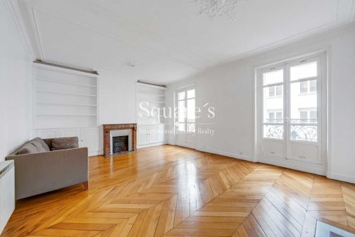 Sale Apartment Paris 17ème 4&nbsp;Rooms 70&nbsp;m²