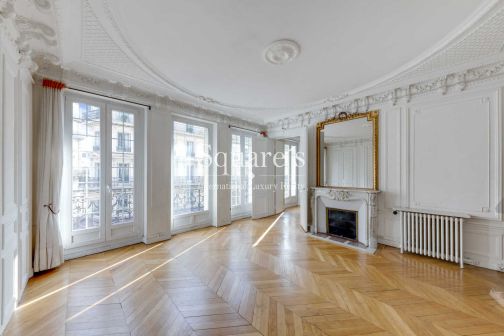 Sale Apartment Paris 8ème 6&nbsp;Rooms 133&nbsp;m²