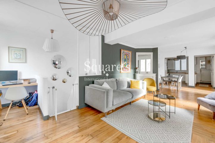 apartment 4 Rooms for sale on Paris 17ème (75017) Sale Apartment Paris 17ème 4 Rooms 95 m²
