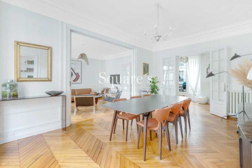 Sale Apartment Paris 17ème 6&nbsp;Rooms 157&nbsp;m²