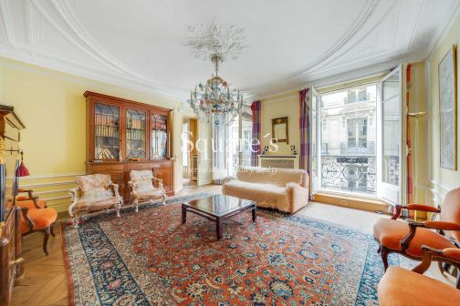 Sale Apartment Paris 17ème 5 Rooms 155 m²