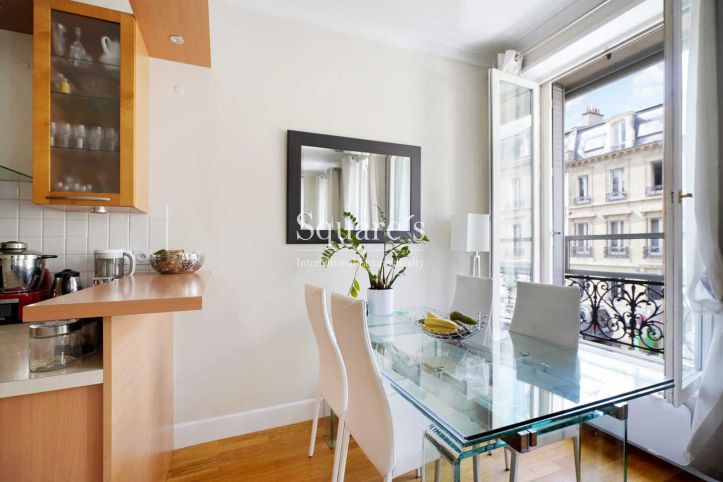 Sale Apartment Paris 17ème 3&nbsp;Rooms 84&nbsp;m²