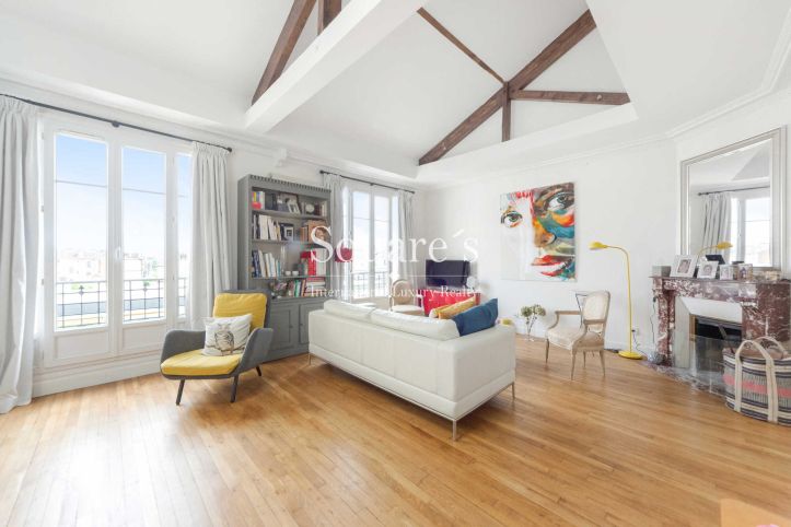 Sale Apartment Courbevoie 5&nbsp;Rooms 138&nbsp;m²