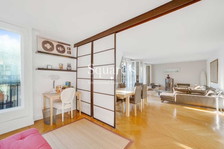 appartement 5 Pièces en vente sur Paris 8ème (75008) Vente Appartement Paris 8ème 5 Pièces 132 m²