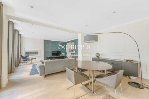 Sale Apartment Paris 10ème 5&nbsp;Rooms 145&nbsp;m²