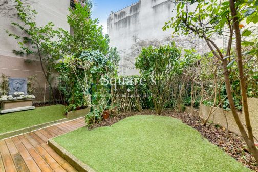 Sale Apartment Paris 18ème 4&nbsp;Rooms 117&nbsp;m²