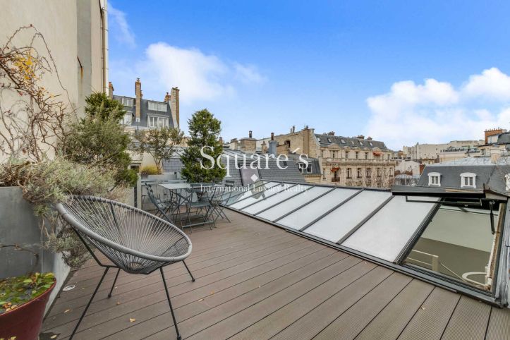 apartment 5 Rooms for sale on Paris 16ème (75016)
