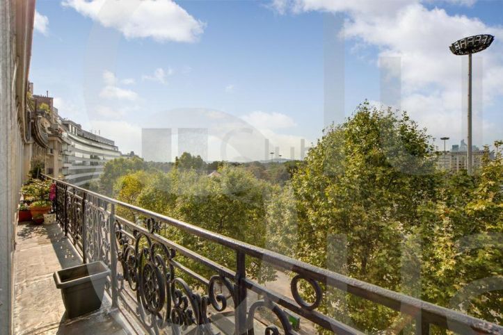 appartement 6 Pièces en vente sur Paris 16ème (75016)