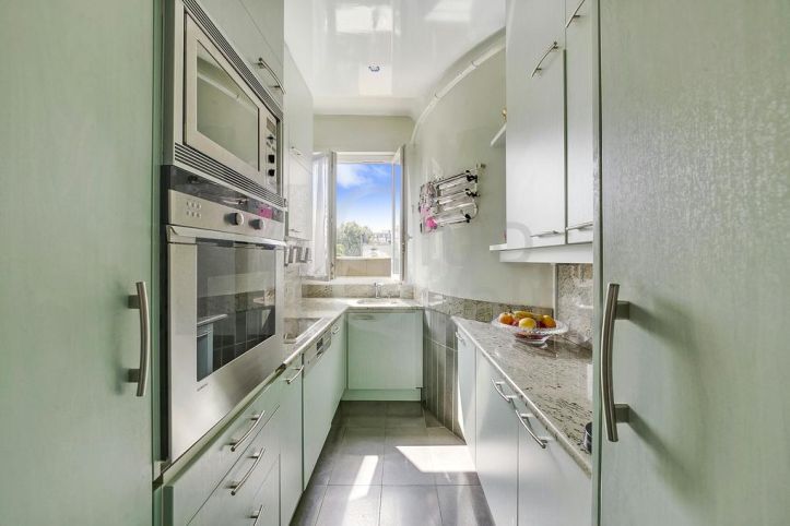 Sale Apartment Neuilly-sur-Seine 3&nbsp;Rooms 74&nbsp;m²