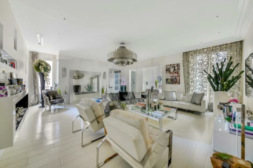 Sale Apartment Paris 17ème 7 Rooms 165 m²