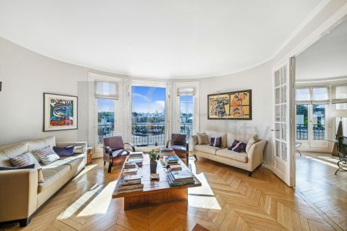 Vente Appartement Neuilly-sur-Seine 5 Pièces 157 m²