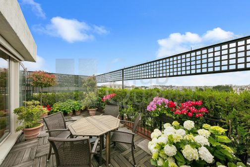 Vente Appartement Neuilly-sur-Seine 5 Pièces 153 m²