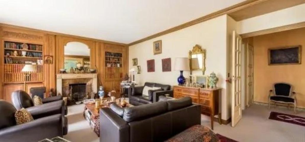 apartment 6 Rooms for sale on Neuilly-sur-Seine (92200) Sale Apartment Neuilly-sur-Seine 6 Rooms 151 m²