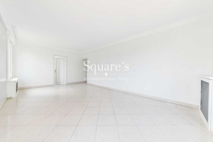 apartment 4 Rooms for sale on Neuilly-sur-Seine (92200) Sale Apartment Neuilly-sur-Seine 4 Rooms 74 m²