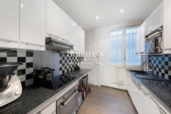 Sale Apartment Neuilly-sur-Seine 4&nbsp;Rooms 101&nbsp;m²