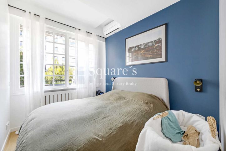 apartment 4 Rooms for sale on Neuilly-sur-Seine (92200) Sale Apartment Neuilly-sur-Seine 4 Rooms 70 m²