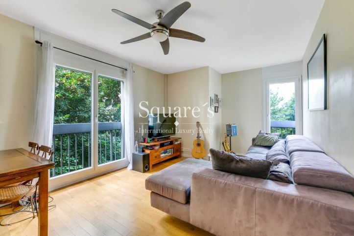 Sale Apartment Paris 15ème 4&nbsp;Rooms 87&nbsp;m²