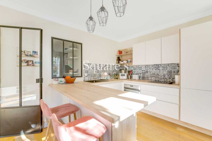 Sale Apartment Paris 16ème 5&nbsp;Rooms 80&nbsp;m²