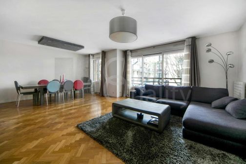 Sale Apartment Levallois-Perret 4 Rooms 87 m²