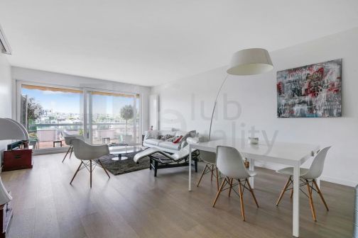 Vente Appartement Neuilly-sur-Seine 4 Pièces 121 m²