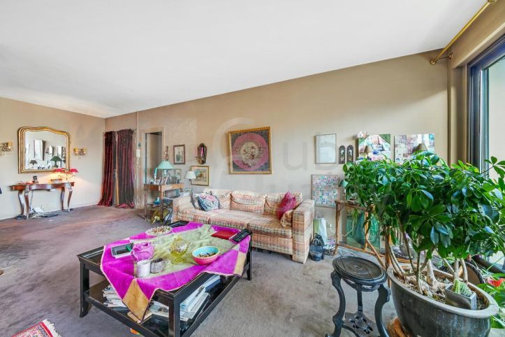 Sale Apartment Neuilly-sur-Seine 4&nbsp;Rooms 93&nbsp;m²