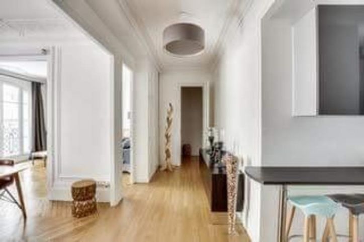 apartment 4 Rooms for sale on Neuilly-sur-Seine (92200) Sale Apartment Neuilly-sur-Seine 4 Rooms 110 m²