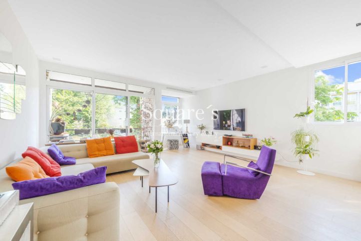 Sale Apartment Neuilly-sur-Seine 6&nbsp;Rooms 170&nbsp;m²