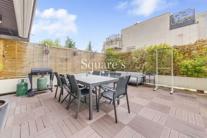 Sale Apartment Neuilly-sur-Seine 2&nbsp;Rooms 60&nbsp;m²