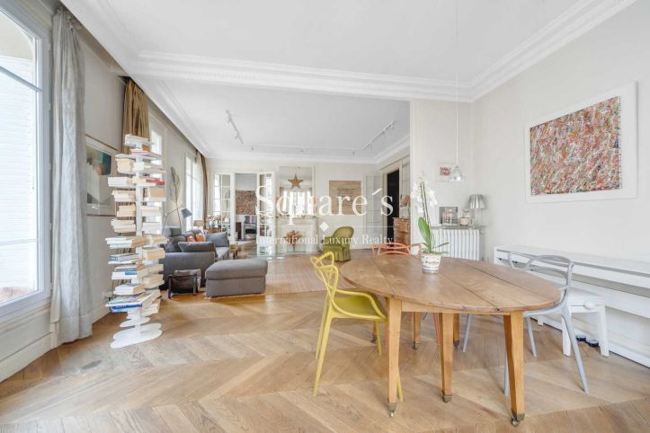 Vente Appartement Paris 9ème 6&nbsp;Pièces 166&nbsp;m²