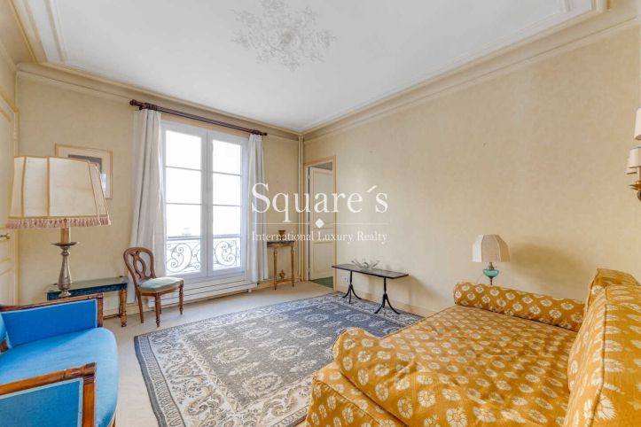 apartment 3 Rooms for sale on Paris 7ème (75007) Sale Apartment Paris 7ème 3 Rooms 64 m²