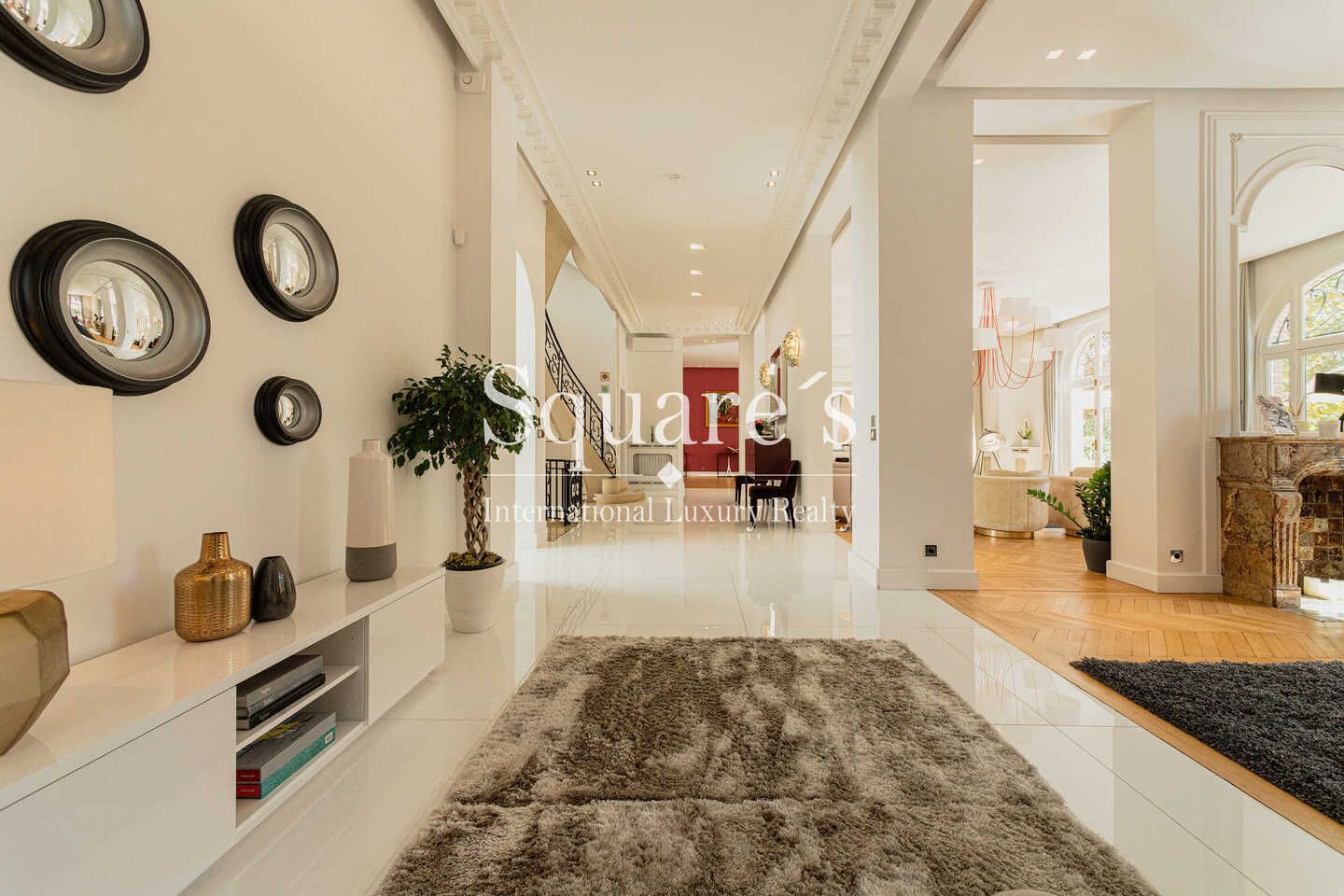 hôtel particulier 16 Pièces en vente sur Neuilly-sur-Seine (92200)