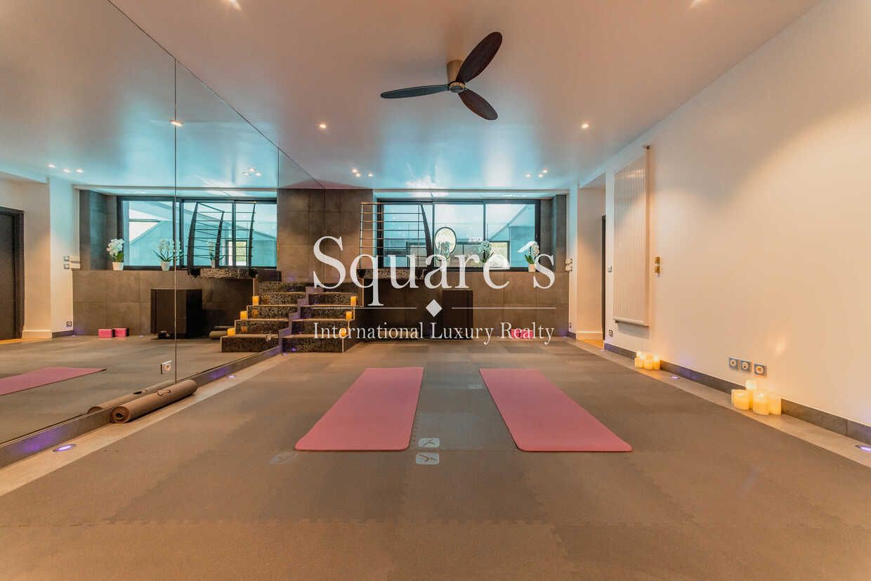 hôtel particulier 16 Pièces en vente sur Neuilly-sur-Seine (92200)