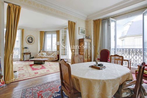 Sale Apartment Neuilly-sur-Seine 4&nbsp;Rooms 107&nbsp;m²