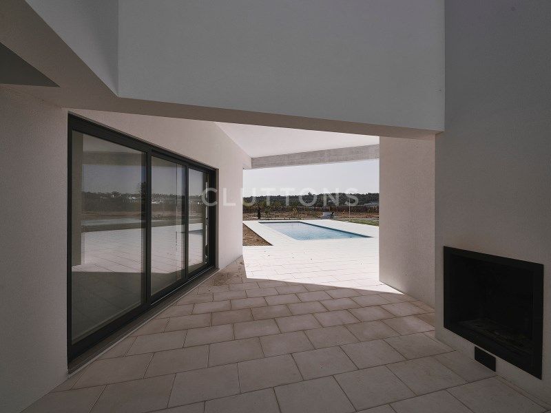house 6 Rooms for sale on Montemor-o-Novo (7050)