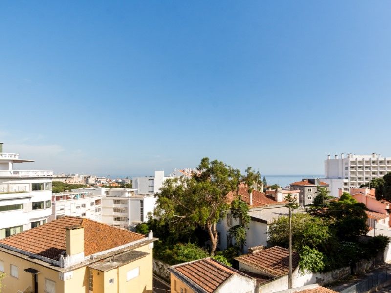 apartment 10 Rooms for sale on Cascais (2765) Sale Apartment Cascais 10 Rooms