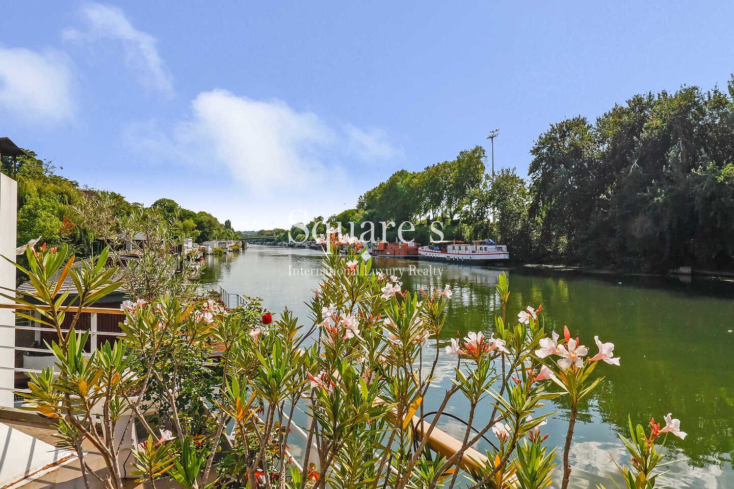 house 6 Rooms for sale on Neuilly-sur-Seine (92200)