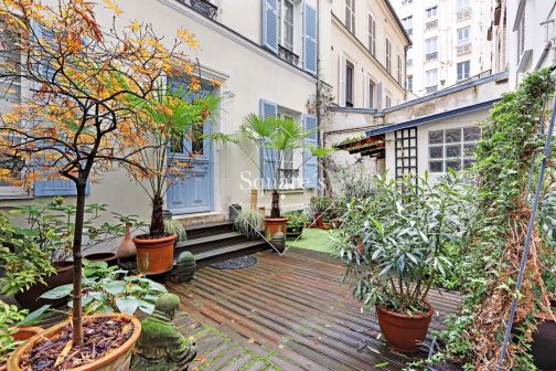 Sale House Levallois 6 Rooms 172 m²