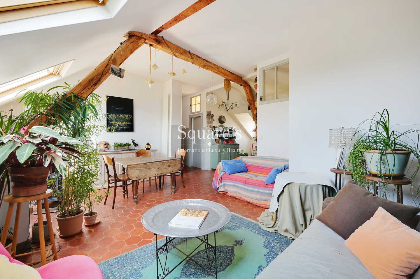 apartment 3 Rooms for sale on Versailles (78000) Sale Apartment Versailles 3 Rooms 110 m²