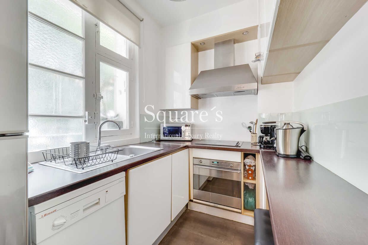 apartment 2 Rooms for sale on Neuilly-sur-Seine (92200)