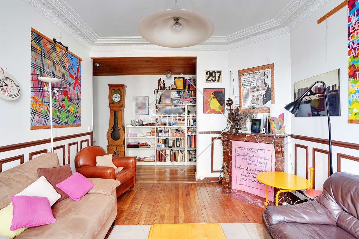 apartment 3 Rooms for sale on Courbevoie (92400)