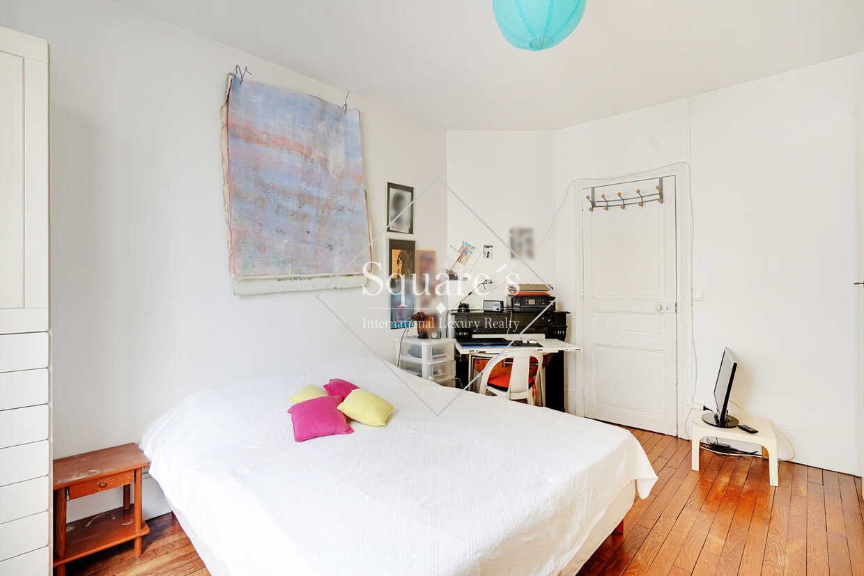 apartment 3 Rooms for sale on Courbevoie (92400)