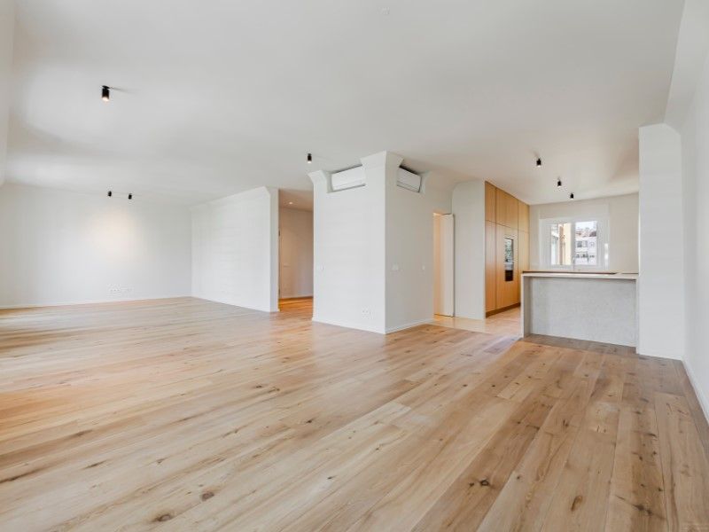 apartment 8 Rooms for sale on Lisboa (1000) Sale Apartment Lisboa 8 Rooms