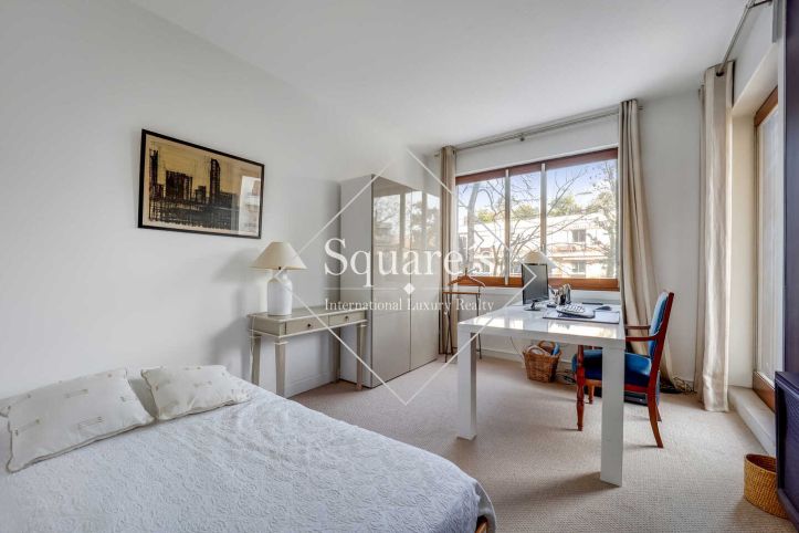 Sale Apartment Neuilly-sur-Seine 3&nbsp;Rooms 85&nbsp;m²