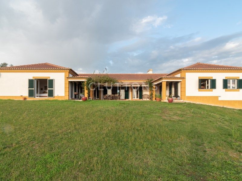 ferme 13 Pièces en vente sur Viana do Alentejo (7090)