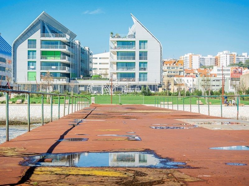 apartment 5 Rooms for sale on Lisboa (1399)