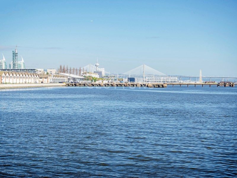 apartment 5 Rooms for sale on Lisboa (1399)