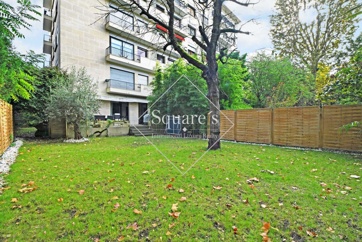 apartment 4 Rooms for sale on Neuilly-sur-Seine (92200)